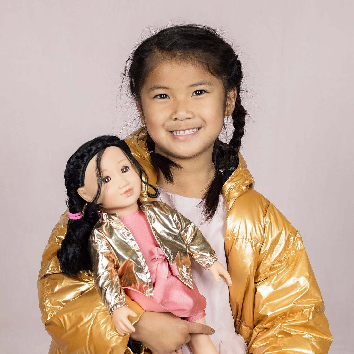 Amazing Girls 18 inch Doll Athletic Lily - Image 7