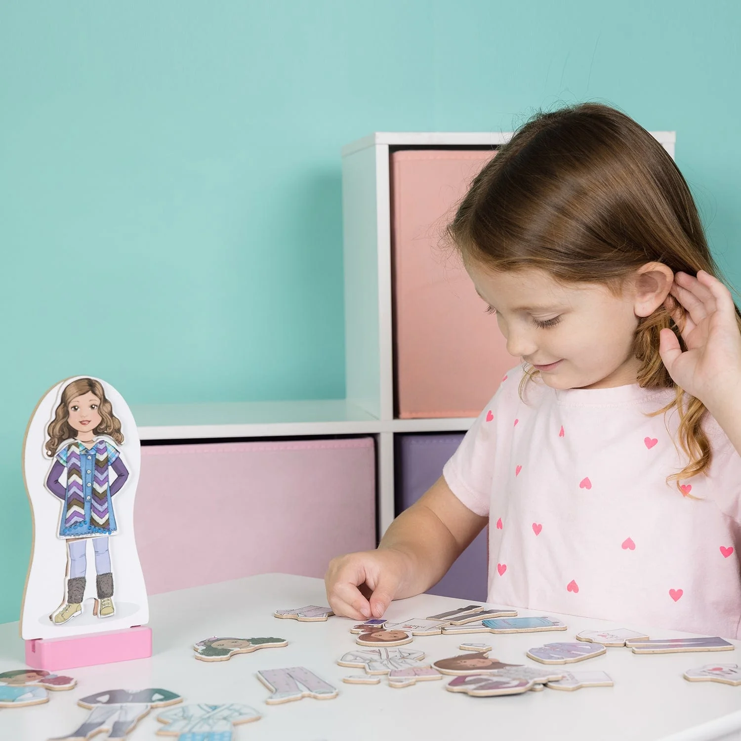 Amazing Girls Magnetic Playset