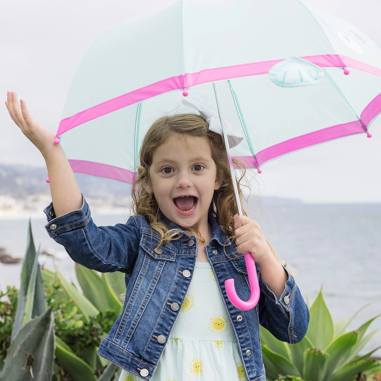 Adora Be Bright Kids’ Umbrella - Magic Reveal Bear - Image 6
