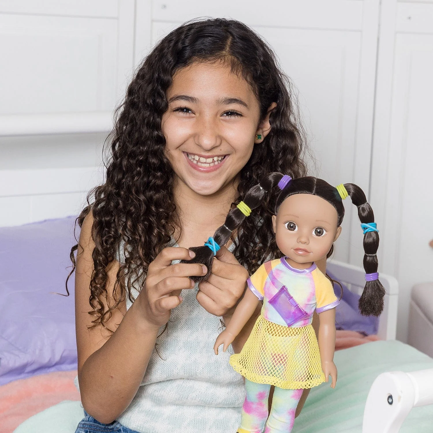 Adora Glow Girls Doll Set with Glow-in-the-Dark Clothes & Accessories - Harmony - Image 5