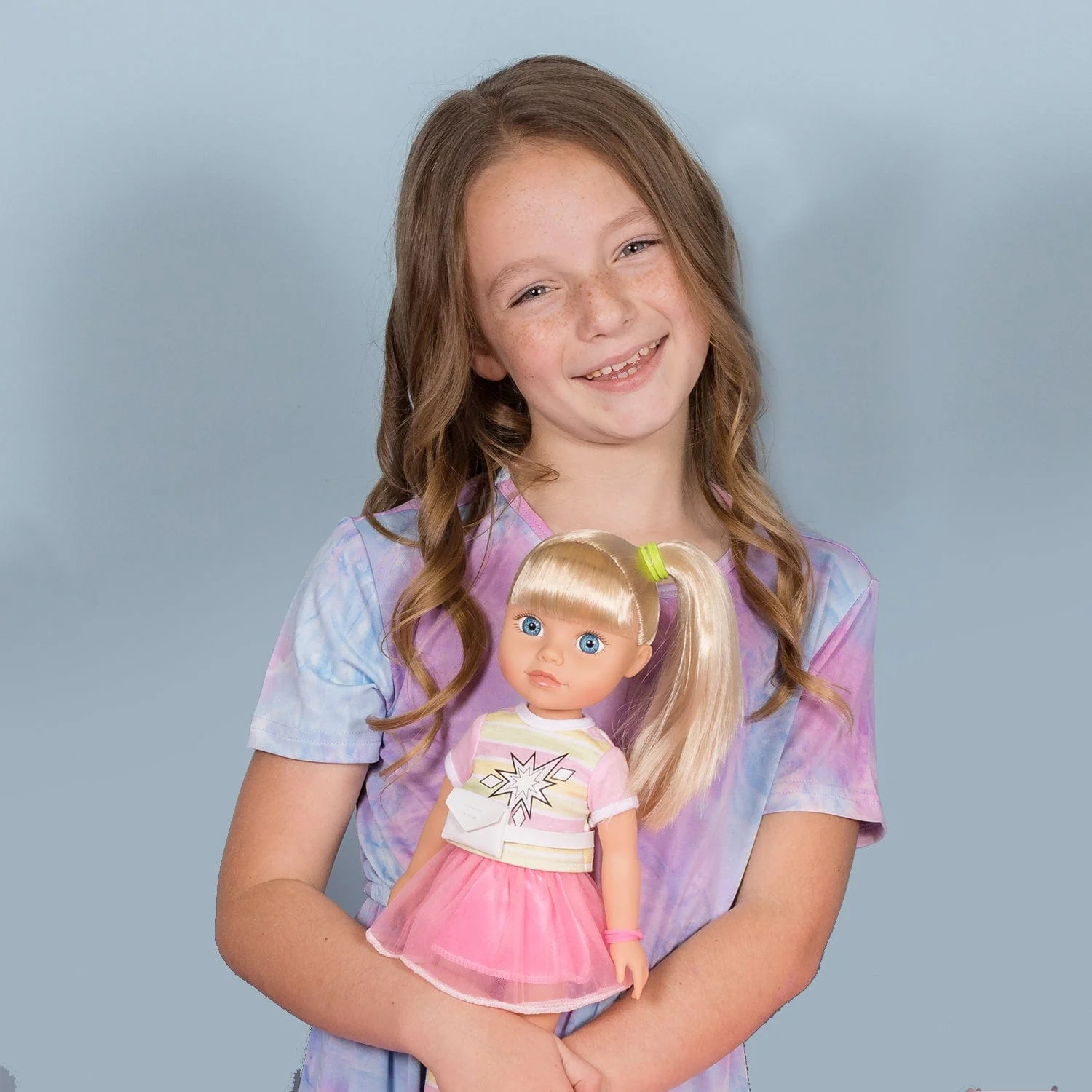 Adora Glow Girls Doll Set with Glow-in-the-Dark Clothes & Accessories - Riley - Image 3