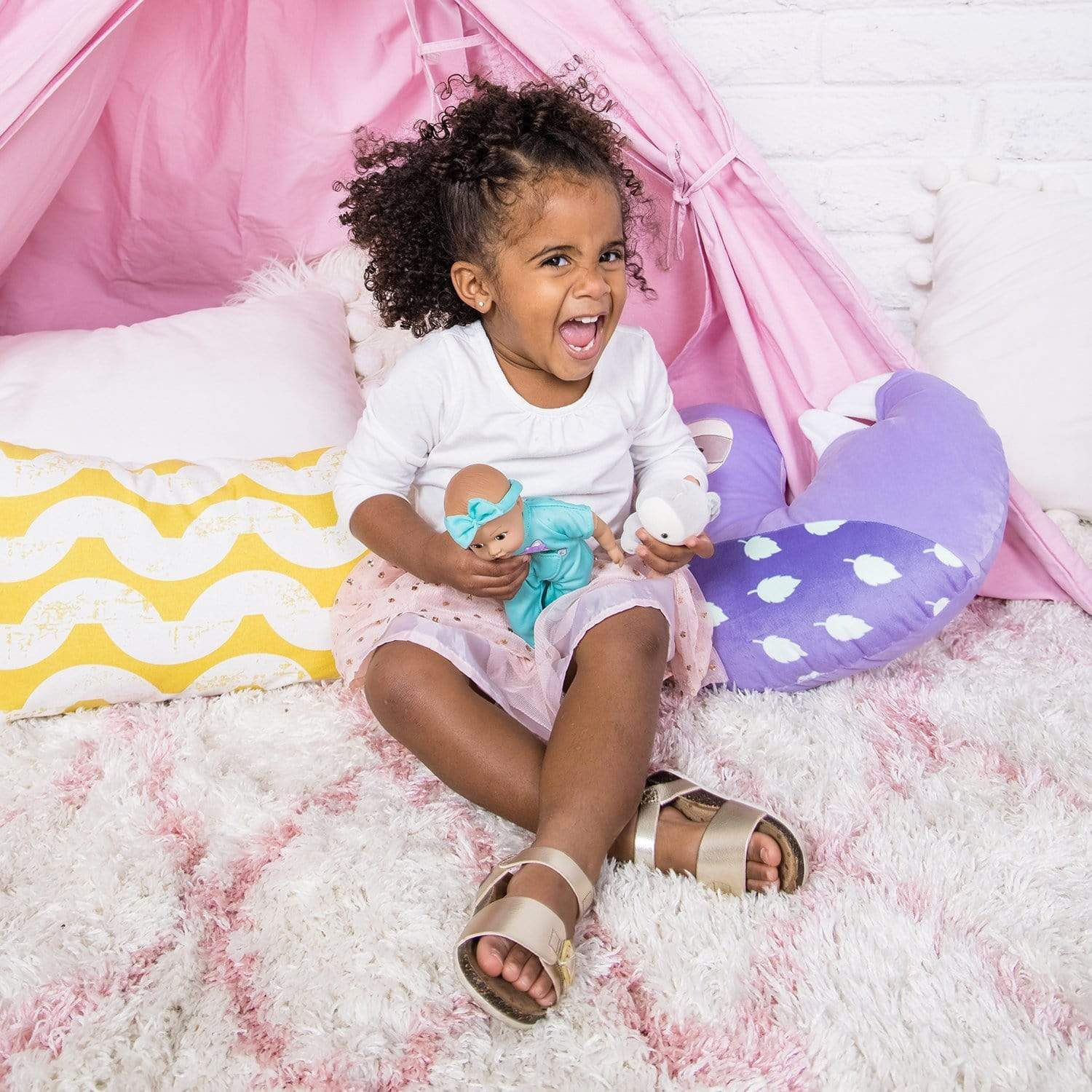 Adora Be Bright Baby Doll Set - Tots & Friends Baby Wolf - Image 4