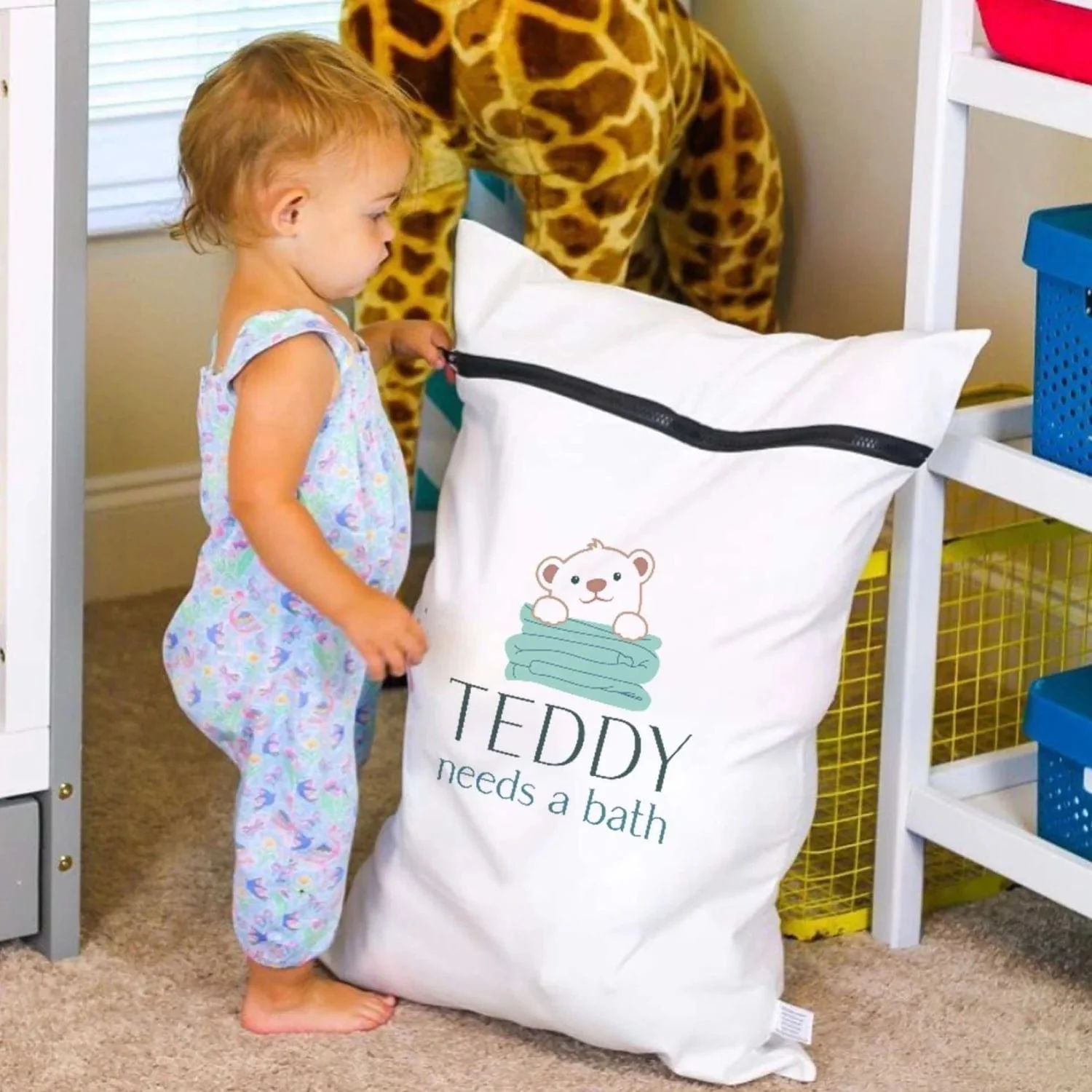 Teddy Needs a Bath Extra Large Washer and Dryer Bag - 20"X30" - Image 4