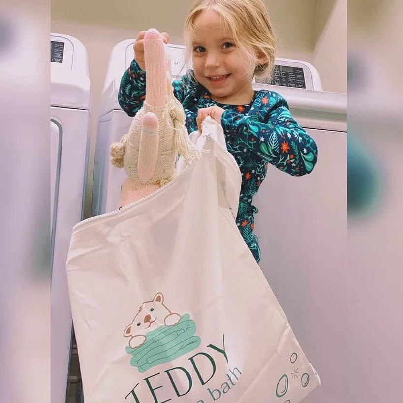 Teddy Needs a Bath Extra Large Washer and Dryer Bag - 20"X30" - Image 9