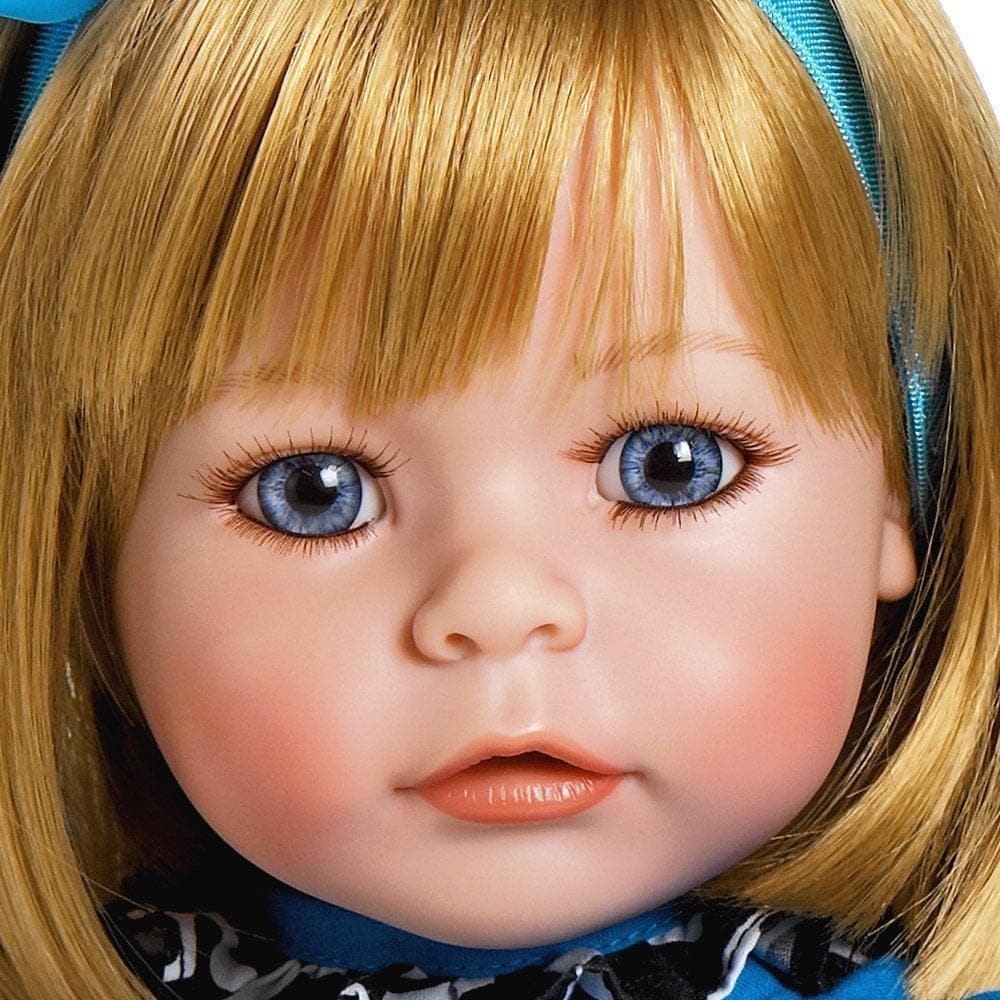 Adora ToddlerTime Doll E.I.E.I.O. - Image 3